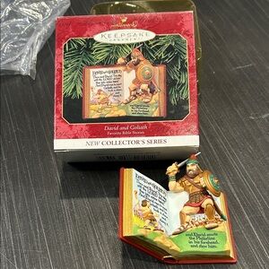 1999 Hallmark Keepsake David and Goliath Ornament - #1